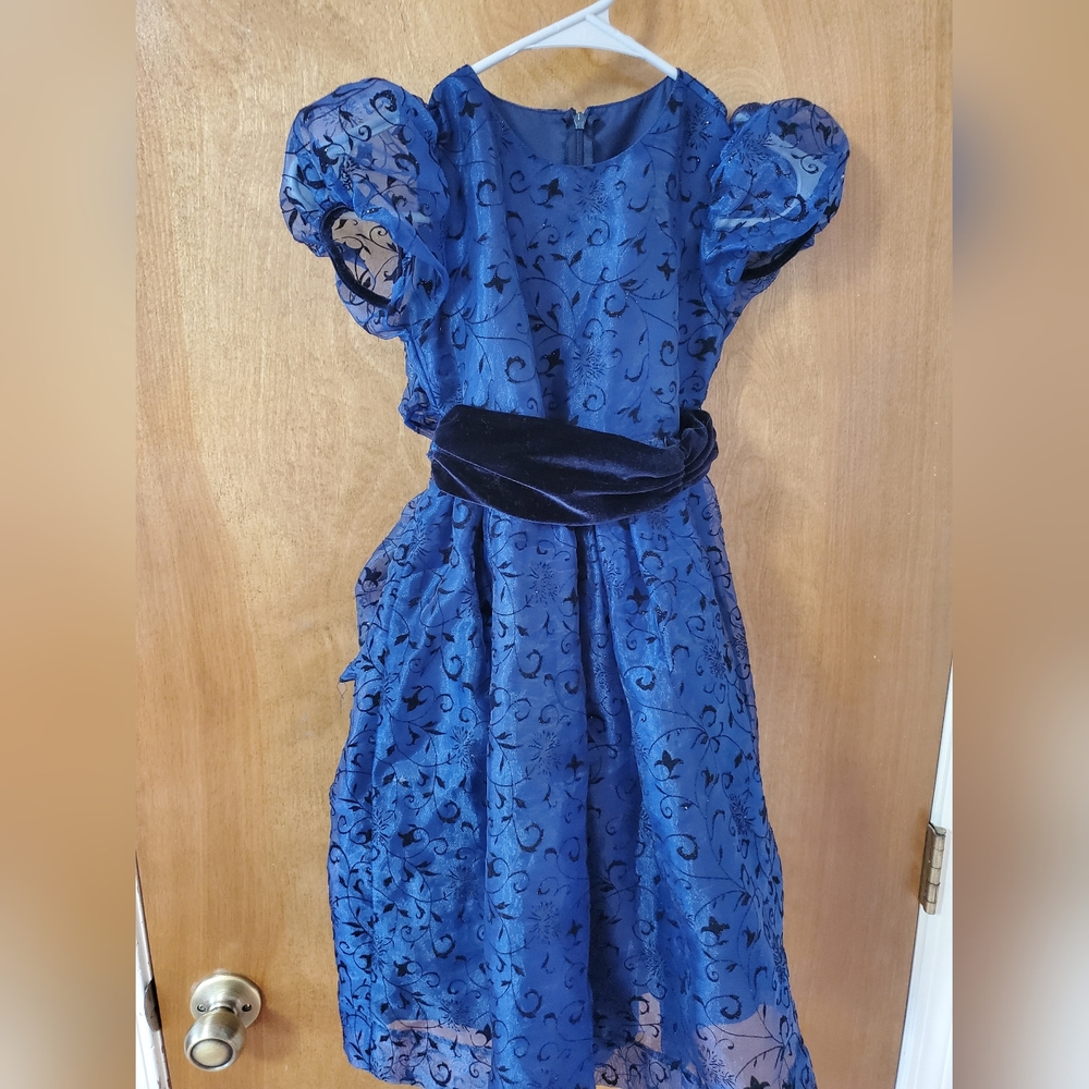 Jayne Copeland Holiday Dress